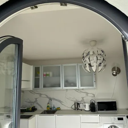 With 360° View Overlooking Geneva And Alps