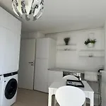 With 360° View Overlooking Geneva And Alps 4* Puidoux